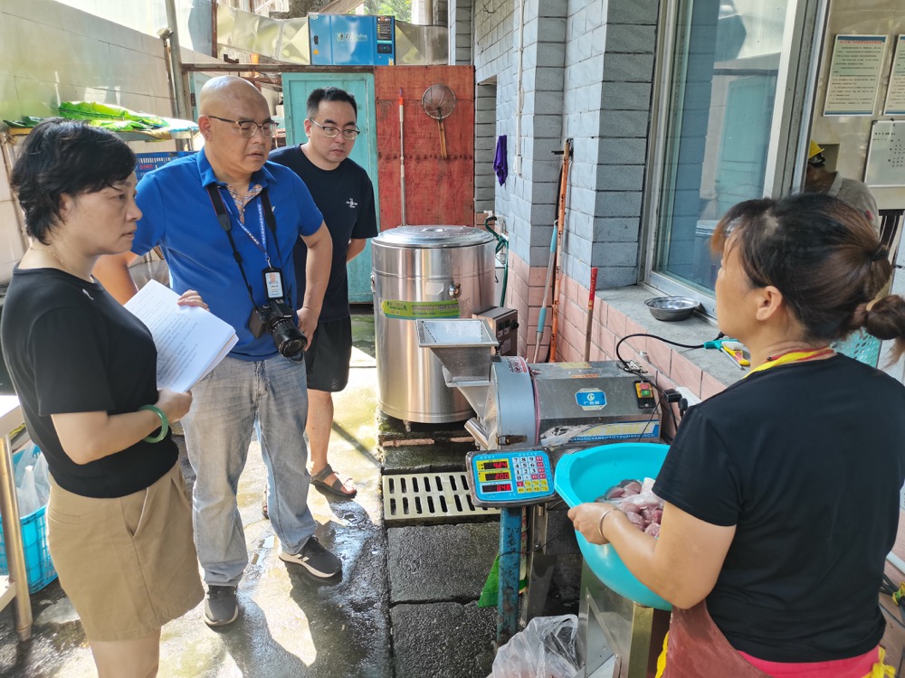 老有所养 食有所安 怀化市洪江区市场监管局开展养老服务机构食品安全专项检查