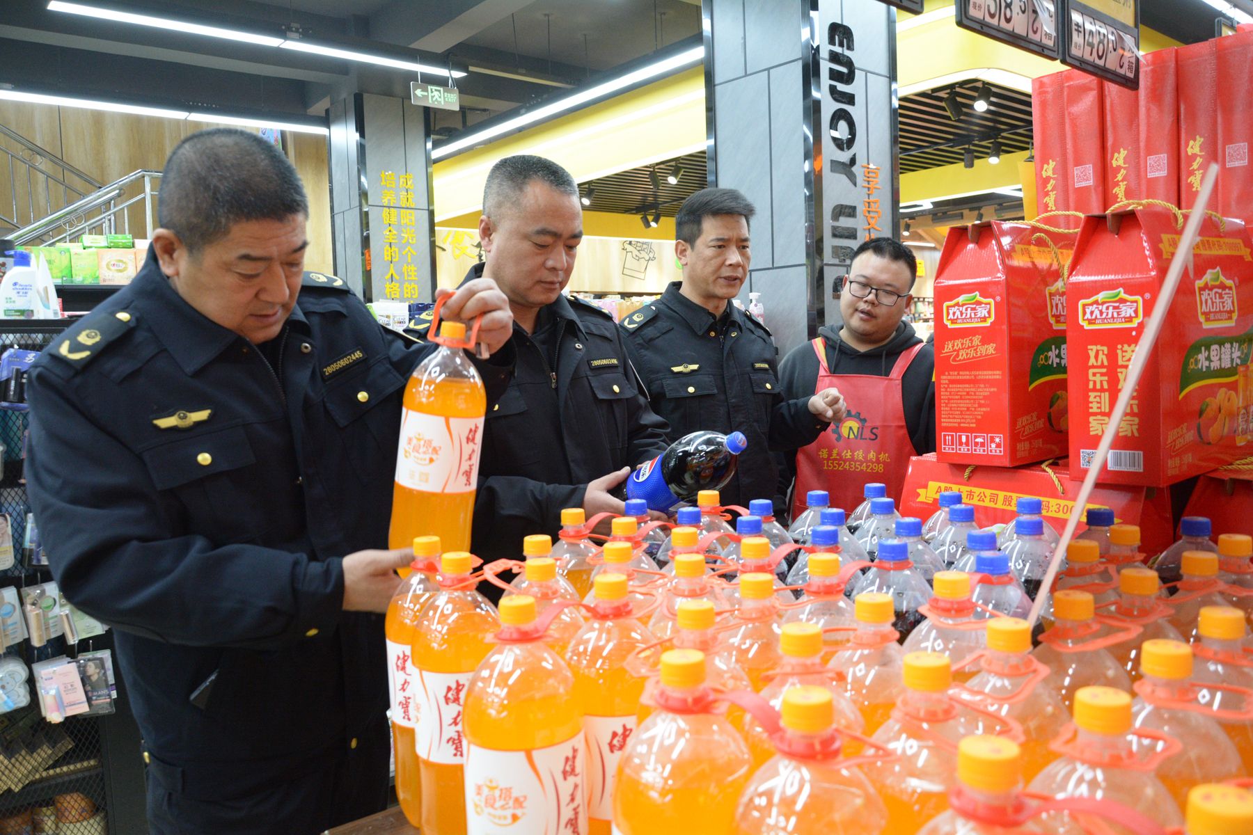 甘肃武山县市场监管局扎实开展春节前食品安全专项检查工作