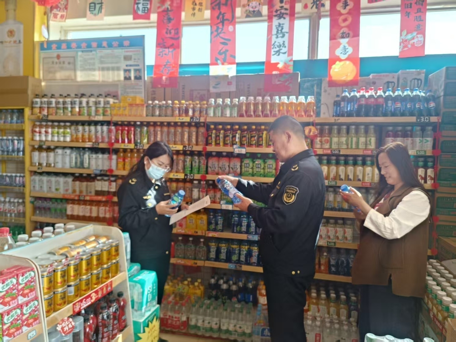 张掖市甘州区北街市场监管所开展校园周边食品安全专项检查，筑牢校园食品安全防线