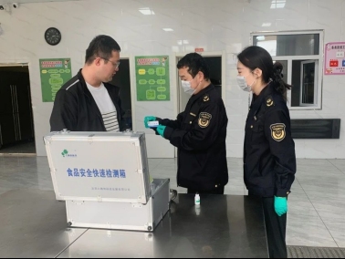 伊春市市场监督管理局友好分局开展“你点我检惠师生”活动