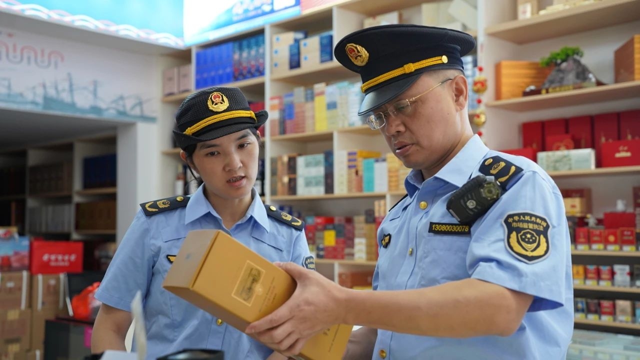 龙岩市市场监管局开展2025年农村假冒伪劣食品专项整治行动
